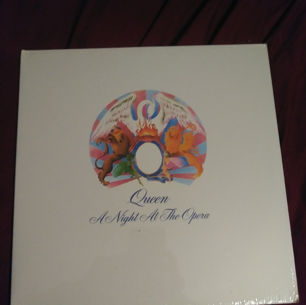 Queen never opened LP